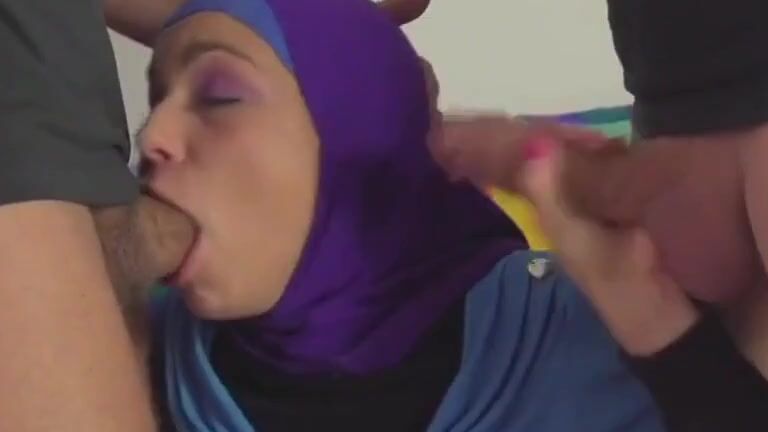 Cumshot Lazy Muslim Maid Gets Hardcore Double Penetration