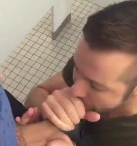 Hunk Gives Blowjob In A Public Restroom Amateur Gay Porn