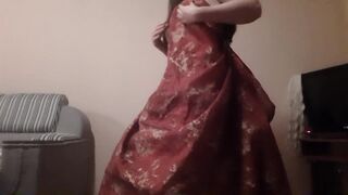 Вылизывают под платьем мою киску и попку. Бурный оргазм - Lesbian_illusion