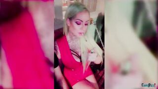 Huge Boobed milf Tourist looking for the best Amsterdam Coffeeshop Bulldog