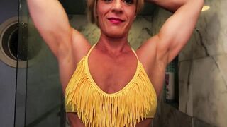 Kinky Hottie Amazon Hot Shaves Hairy Armpits inside Shower Scene! Comment!