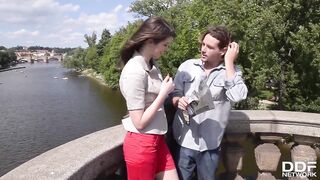 City Guide - Fucks Tourist