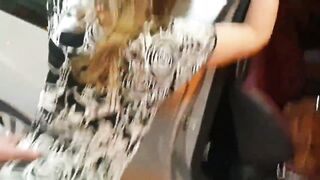 Salope francais se fait baiser dans un parking