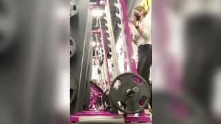 LATINA AMAZINGLY CUTIE BODY TIGHT AF WORKING OUT