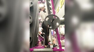 LATINA AMAZINGLY CUTIE BODY TIGHT AF WORKING OUT