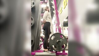 LATINA AMAZINGLY CUTIE BODY TIGHT AF WORKING OUT