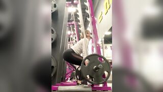 LATINA AMAZINGLY CUTIE BODY TIGHT AF WORKING OUT