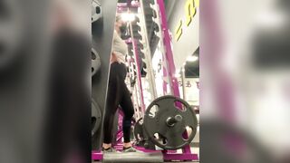 LATINA AMAZINGLY CUTIE BODY TIGHT AF WORKING OUT