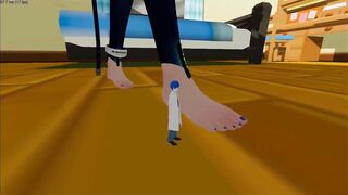 Giantess Miku wants to Play with you [sizebox]
