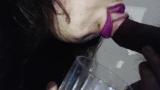 Stepmommy Helps me to Peeing into a Glass using her