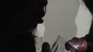 Stepmommy Helps me to Peeing into a Glass using her