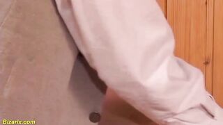 older labia insane stretching lesson