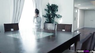 Turned On 19 yo Scarlit Scandal seduces the delivery dude and wants