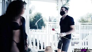 Turned On 19 yo Scarlit Scandal seduces the delivery dude and wants