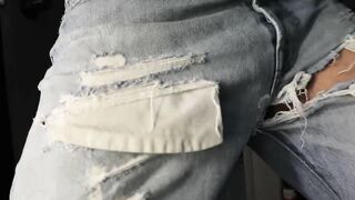Noel Hawk Measures 8” 2% Rare Penis makes Shoot Cum