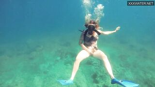 Hottest Underwater Sea Erotics of Kasandra Lufi