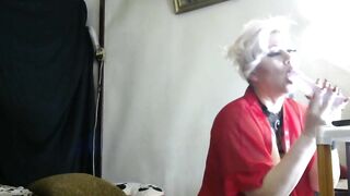 A Good Older Bitch Blows different Types of Dicks: from