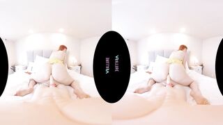 VRALLURE Would You Rather? (Lauren Phillips)