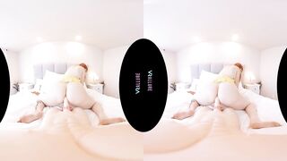 VRALLURE Would You Rather? (Lauren Phillips)