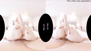 VRALLURE Would You Rather? (Lauren Phillips)