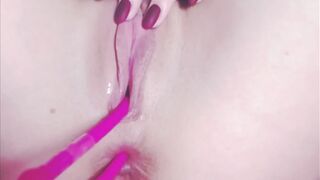Masturbating my Huge Hole and my Super Clitoris Bringing myself