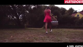 A CHICK KNOWS - #Vanessa Decker #Angel Wicky - Big Titted