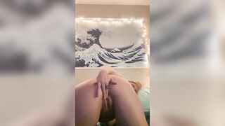Finger Fuck myself into Bed