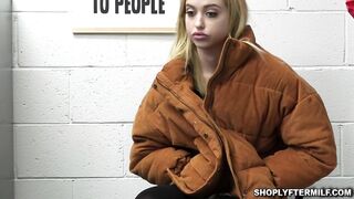 Aaliyah handles very well Chloes trouble with officer Rusty