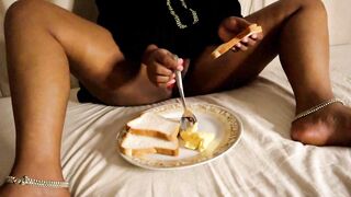Vishadini Fucking with Butter and Sandwich Bread Huge Penis /