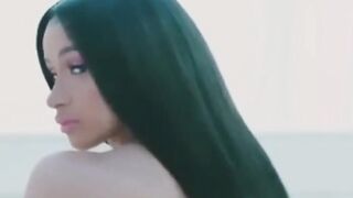Cardi B -cash