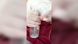Single Boob four Ounce Pump 4 Ounces Breast Milk