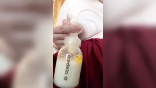Single Boob four Ounce Pump 4 Ounces Breast Milk