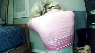 Reni's Dream three! Reni Locks her Mask inside Place with