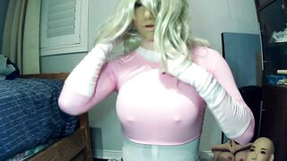 Reni's Dream three! Reni Locks her Mask inside Place with