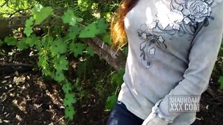 ORAL SEX MASTER SUCKING OFF SHAUNDAM HUGE EBONY DICK INSIDE THE BUSHES