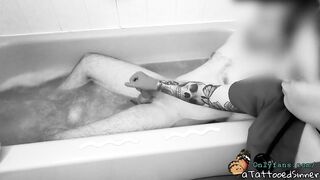sexual nurse makes her patient cum during tub time