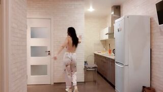 milf Woke up and wants Sex and Snatch too