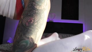 Nerdy sluts Masturbates while Having Fun, Extreme Orgasm and Long SQUIRT!