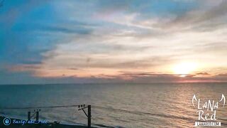 Bimbo Blown Stranger's Huge Penis at Sunset by the Sea