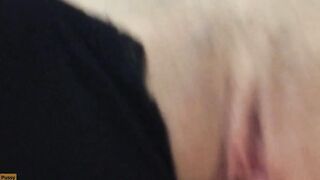Watching Clip and Finger Fucked my girlfriend - USB Twat