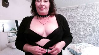 V552 Son inside Law Dropped By, alone