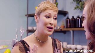 Barista Daughter Services Milf Into The Cafe - Ryan Keely,