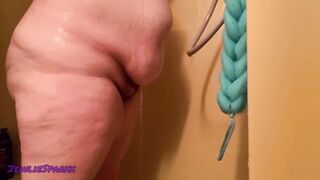Fat Assed cougar Shows off her Soft Curves inside Shower