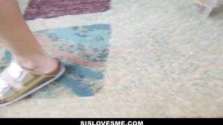 hot Chocolate Beauty Demi Sutra Shares boyfriend's Dick with Turned On