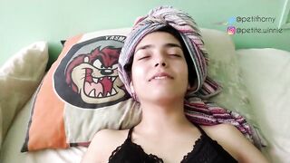 MAMADA DESPUES DE LA DUCHA MAÑANERA - SE LA METO