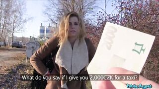 Outside Agent Grateful Goddess shows her Gratidude with a suck