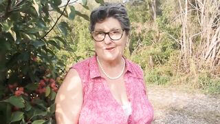 Cum Challenge : Mature Lady