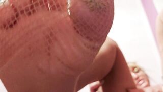 Bae Lover Play with slave , ask him Clin Foot