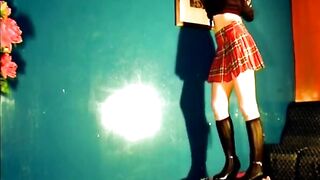 Bad Choice RETRO Trampling at Party with many Girls -