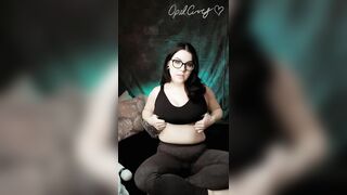 Kinky Talking Naturally Big Titted bimbos Masturbates to an Insanely Long